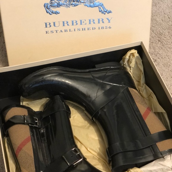 Burberry Biker Rubber Boots - Picture 2 of 14
